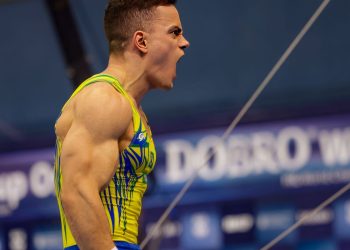Caio Souza lidera ginástica brasileira em etapa da Copa do Mundo