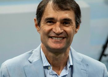 Republicanos adia evento de filiação em CG após pedido de Romero Rodrigues; Murilo diz que deputado ‘amadurece’ candidatura