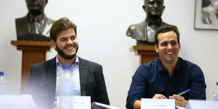 Ex-vice de Bruno, Lucas diz que prefeito faz “gestão catastrófica” em Campina Grande