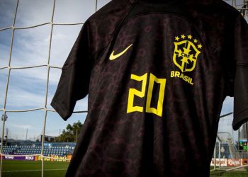 Brasil jogará de preto, pela 1ª vez na história, em duelo contra Guiné