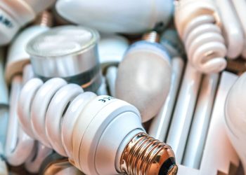 Brasil quer eliminar lâmpadas com mercúrio até 2025