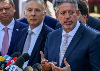 Reforma tributária será votada no início de julho, diz Arthur Lira