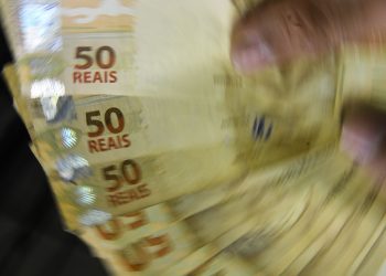 Caixa paga Bolsa Família com novo adicional de R$ 50 a NIS de final 5