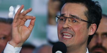 Supremo tem quatro votos para dar vaga de Deltan a suplente do Podemos