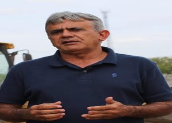 Em Frei Martinho-PB gestão municipal paga 1ª parcela do 13º salário ao funcionalismo