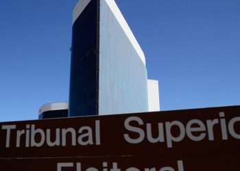 Lula indica advogada negra para o cargo de ministra substituta do TSE