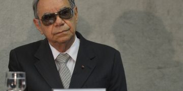 STJ adia julgamento de recurso para restabelecer condenação de Ustra