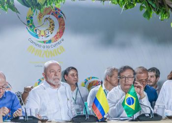 Lula propõe criação de Parlamento Amazônico, durante evento em Letícia