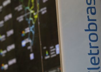 Eletrobras manterá Luz para Todos por mais 12 meses