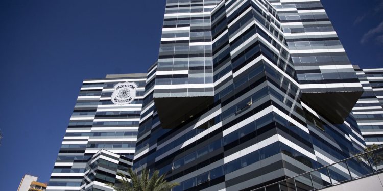 PF busca financiadores de atentado a bomba no aeroporto de Brasília