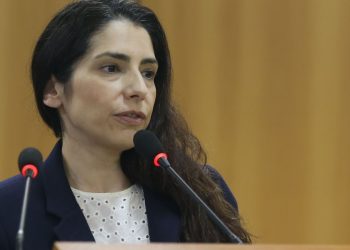 Brasil em Pauta discute regulamentação do trabalho por aplicativo