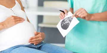 É Lei: psicólogos obstetras podem acompanhar trabalho de parto em João Pessoa