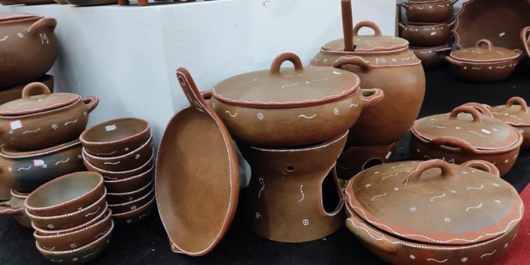 Tradição centenária: produção de louças fortalece trabalho de artesãs nos quilombos da Paraíba