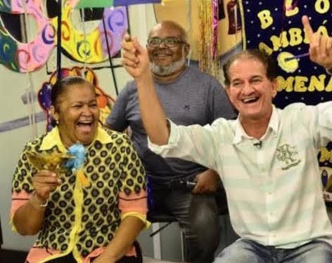 Bloco Tambiá Folia agita as prévias de Carnaval com shows de Alinne Rosa e Ramon Schnayder