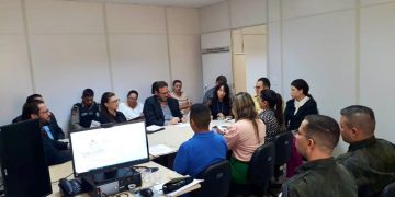 Prefeitura debate estratégias no MPPB para coibir maus tratos a animais, em Campina Grande