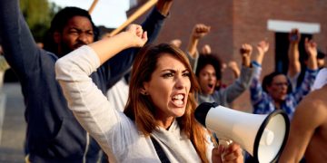 Saiba o que pré-candidatos às eleições municipais deste ano podem e não podem fazer