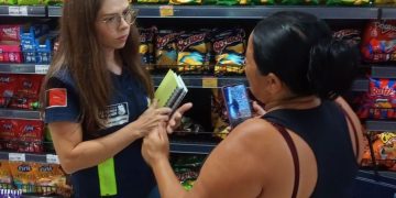 Comércio: Procon de Campina Grande distribui mais de 500 exemplares do Códigos de Defesa do Consumidor