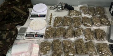 Polícia prende acusado de homicídio e desarticula ponto de tráfico em Bayeux