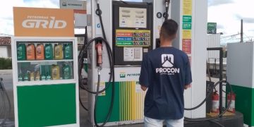 Pesquisa do Procon aponta onde encontrar combustível mais barato, em Campina Grande