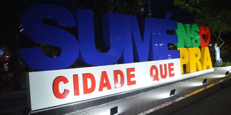 Prefeito Éden comemora os 73 anos de emancipação política de Sumé com obras, eventos esportivos e shows