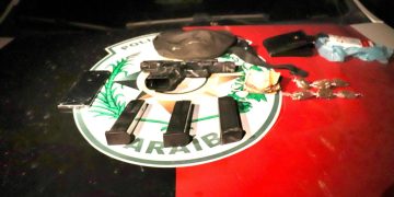 Polícia Militar prende suspeito por porte ilegal de arma de fogo e tráfico de entorpecentes em Cabedelo