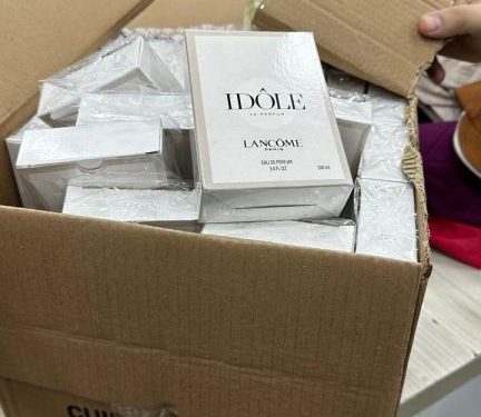 DEFRAUDAÇÕES: Polícia Civil apreende mais de dois mil itens de produtos falsificados no Centro de Campina Grande