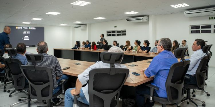 ACESSIBLIDADE: Polícia Civil e Codata lançam nova versão da Delegacia Online ACESSIBLIDADE: Polícia Civil e Codata lançam nova versão da Delegacia Online