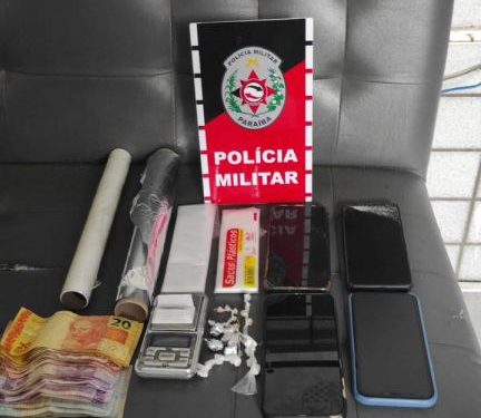Polícia prende três suspeitos por tráfico de drogas em Guarabira Polícia prende três suspeitos por tráfico de drogas em Guarabira