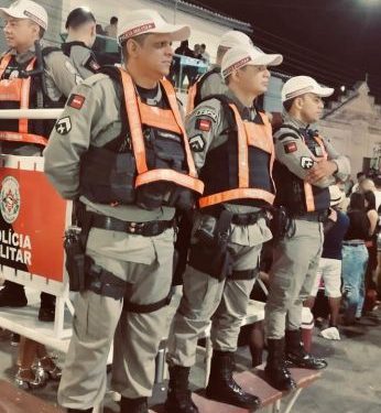 POLÍCIA MILITAR E FORÇAS DE SEGURANÇA GARANTEM A TRANQUILIDADE NOS FESTEJOS DE JOÃO PEDRO EM MÃE D’ÁGUA E CACIMBA DE AREIA- PB. POLÍCIA MILITAR E FORÇAS DE SEGURANÇA GARANTEM A TRANQUILIDADE NOS FESTEJOS DE JOÃO PEDRO EM MÃE D’ÁGUA E CACIMBA DE AREIA- PB.