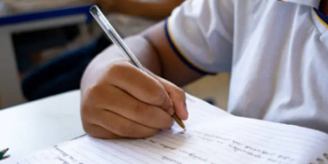 Paraíba avança no Ideb e apresenta melhora nos índices de aprovação e aprendizagem no Ensino Médio pós-pandemia; avanço também acontece nos anos iniciais