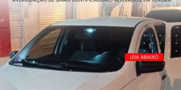 POLICIA MILITAR APREENDE VEÍCULO COM RESTRIÇÃO DE ROUBO/FURTO, APÓS AVERIGUAÇÃO DE SINAIS IDENTIFICADORES ALTERADOS, EM TEIXEIRA