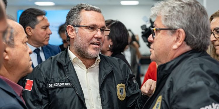 POLÍCIA CIVIL: Governador João Azevêdo lança em João Pessoa Operação que recupera celulares roubados