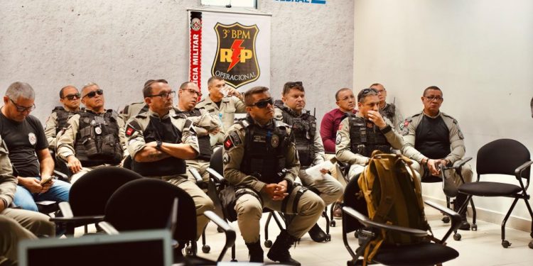 POLÍCIA MILITAR E POLÍCIA CIVIL REFORÇAM INTEGRAÇÃO PARA COMBATE AO CRIME EM PATOS. POLÍCIA MILITAR E POLÍCIA CIVIL REFORÇAM INTEGRAÇÃO PARA COMBATE AO CRIME EM PATOS.