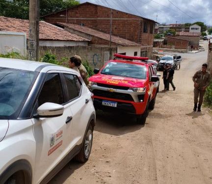 OPERAÇÃO QUATRO PATAS: Polícia Civil e forças de segurança combatem maus-tratos a animais em Campina Grande OPERAÇÃO QUATRO PATAS: Polícia Civil e forças de segurança combatem maus-tratos a animais em Campina Grande
