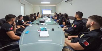 FOCO NA ‘RECUPERA’: Policiais civis participam de treinamento nas investigações que localizam celulares roubados