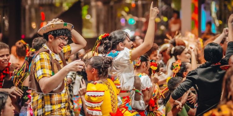 Campina Grande abre inscrições para o II Festival de Quadrilhas Juninas Escolares e celebra as tradições nordestinas